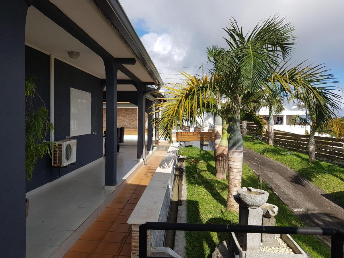 Studio Tres Bon Standing Hotel Petite-Ile Luaran gambar